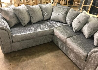 Marshall Quality - silver corner sofa