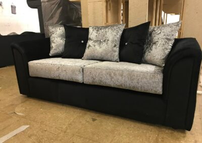 Marshall Quality 3 seaters sofas
